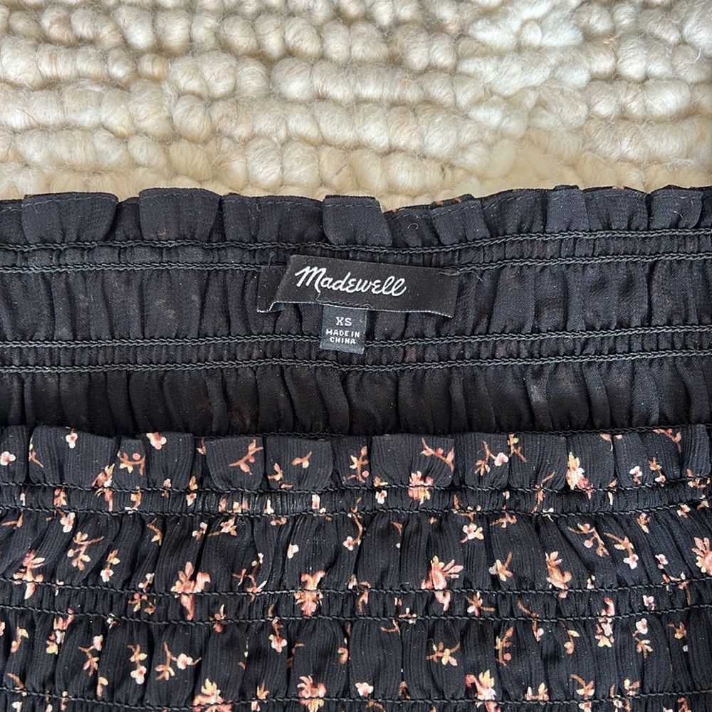 Madewell Smocked Floral Top - Picture 3 of 5